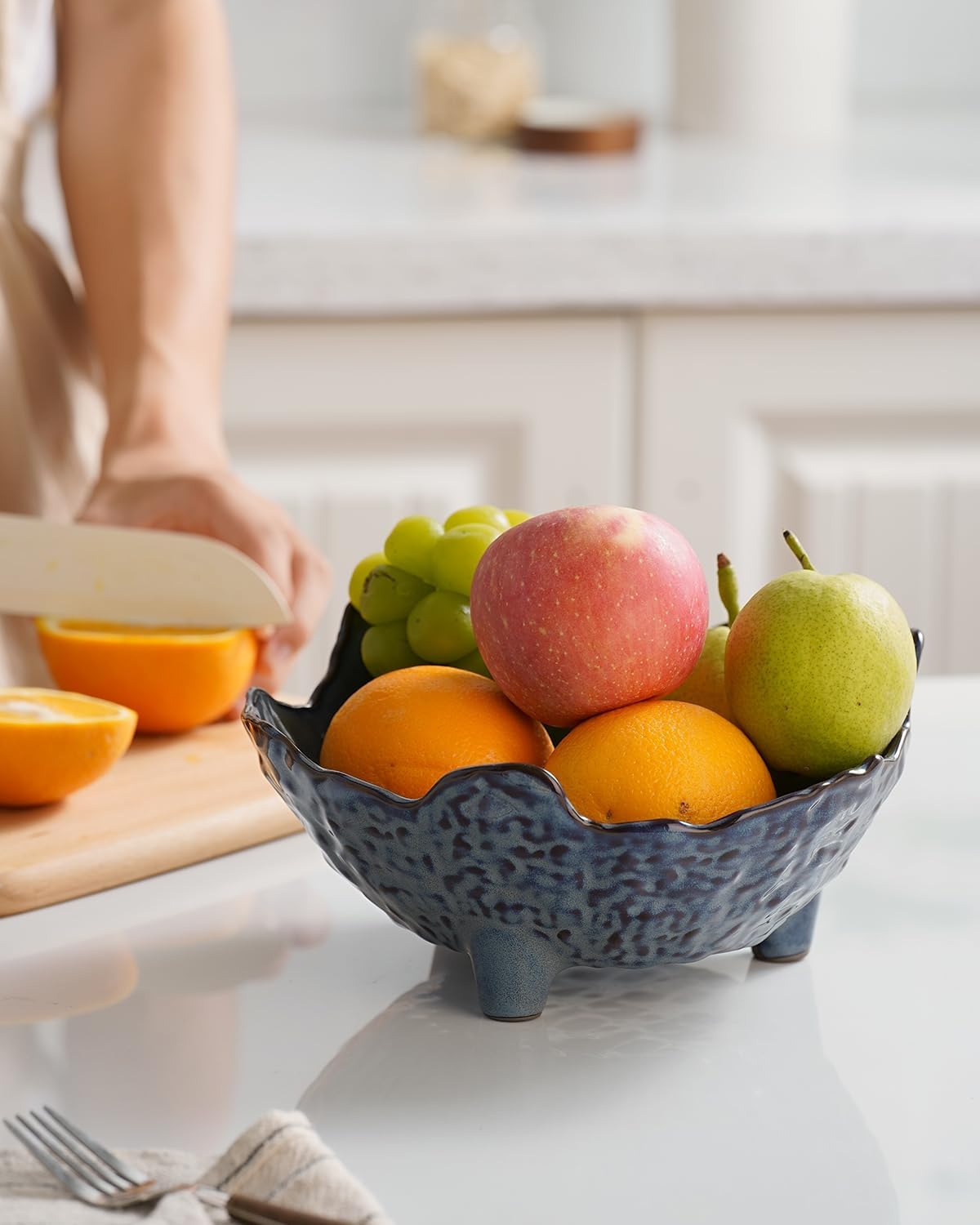 Fruit Bowl  Porcelain Oval Bowl for Kitchen Counter Large Decorative Bowl for Home Decor Centerpiece Bowl for Fruit  Vegetable  Breads  Nuts  Blue