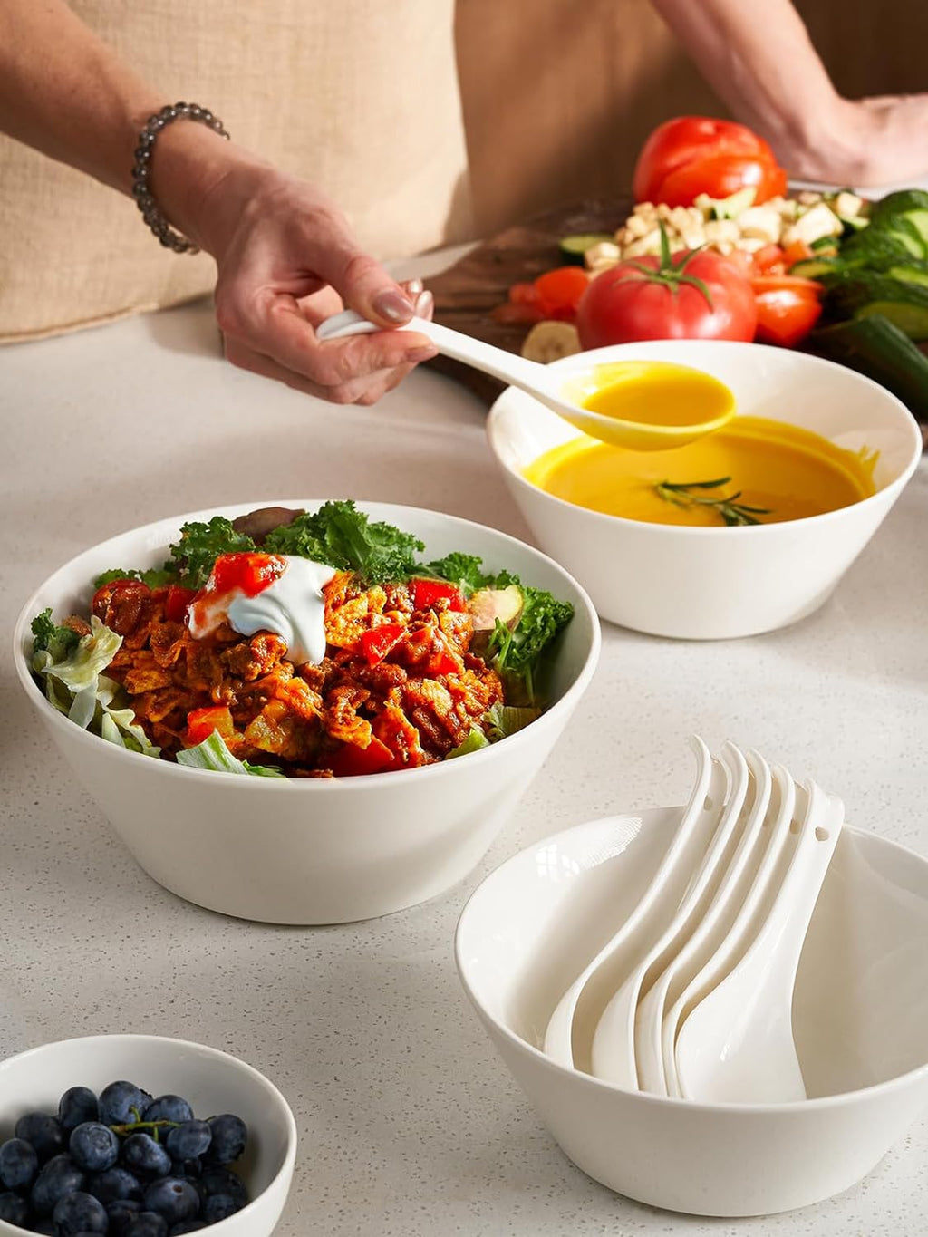 DOWAN 32 OZ Large Soup Bowls Set of 4 - White Ceramic Bowls for Kitchen  Deep Bowls for Cereal  Salad  Pasta  Fruits  Ramen  Dishwasher & Microwave Safe