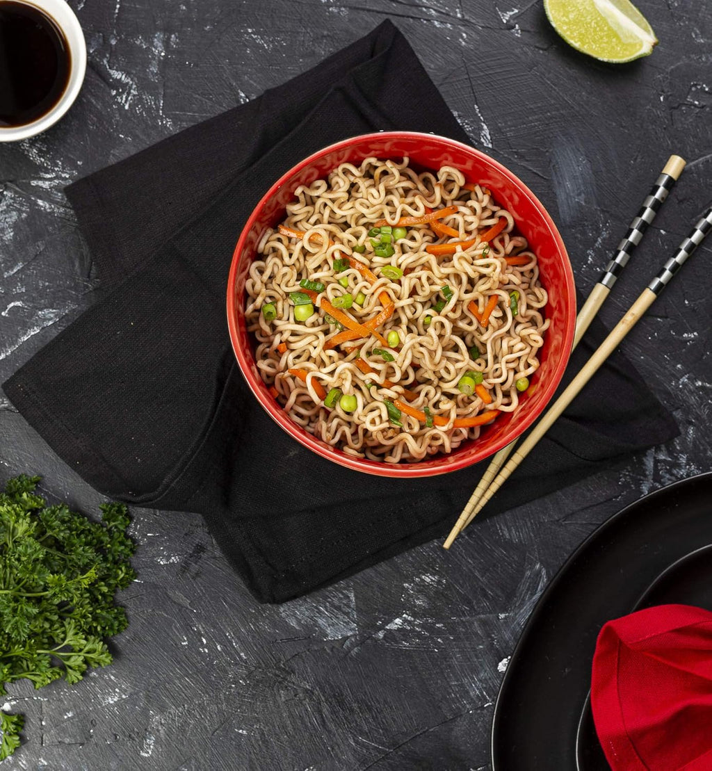 KooK Ramen Bowl  Japanese Bowls  Noodle Bowls  Large Soup Bowl  Ceramic  Large Capacity  For Ramen  Pho  Udon  Soba  Microwave and Dishwasher Safe  34 oz  Set of 4 (Black/Red)