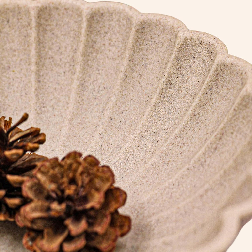 Ocean-Inspired Scallop Decorative Bowl  Fruit Bowl Home Decor  Key Bowls Entryway Decor  Coffee Table Tray  Handmade Non-Slip Decorative Tray with Coastal Charm (Frosted clay)